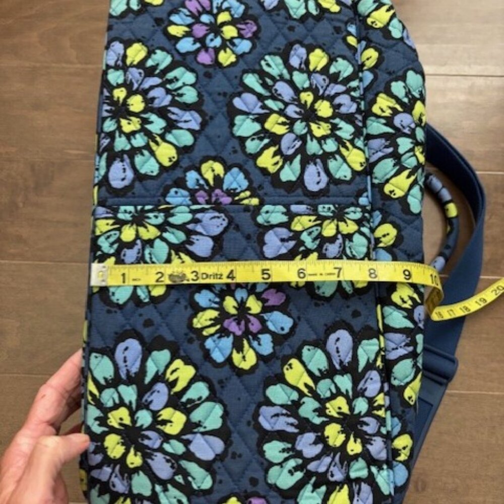 NWOT Vera Bradley Weekender Travel Bag Shoulder Strap Retired Indigo Pop - Picture 11 of 12